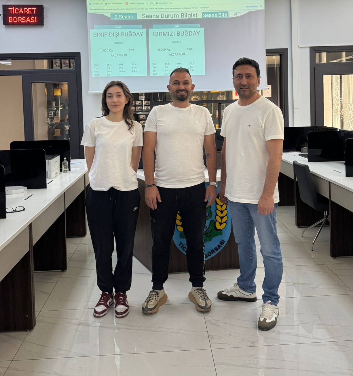 İLK BUĞDAY HASADI YAPILDI